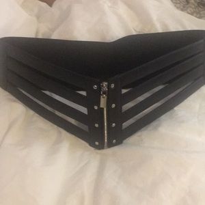 Zipped Belt. Cinch waist. NEVER WORN
